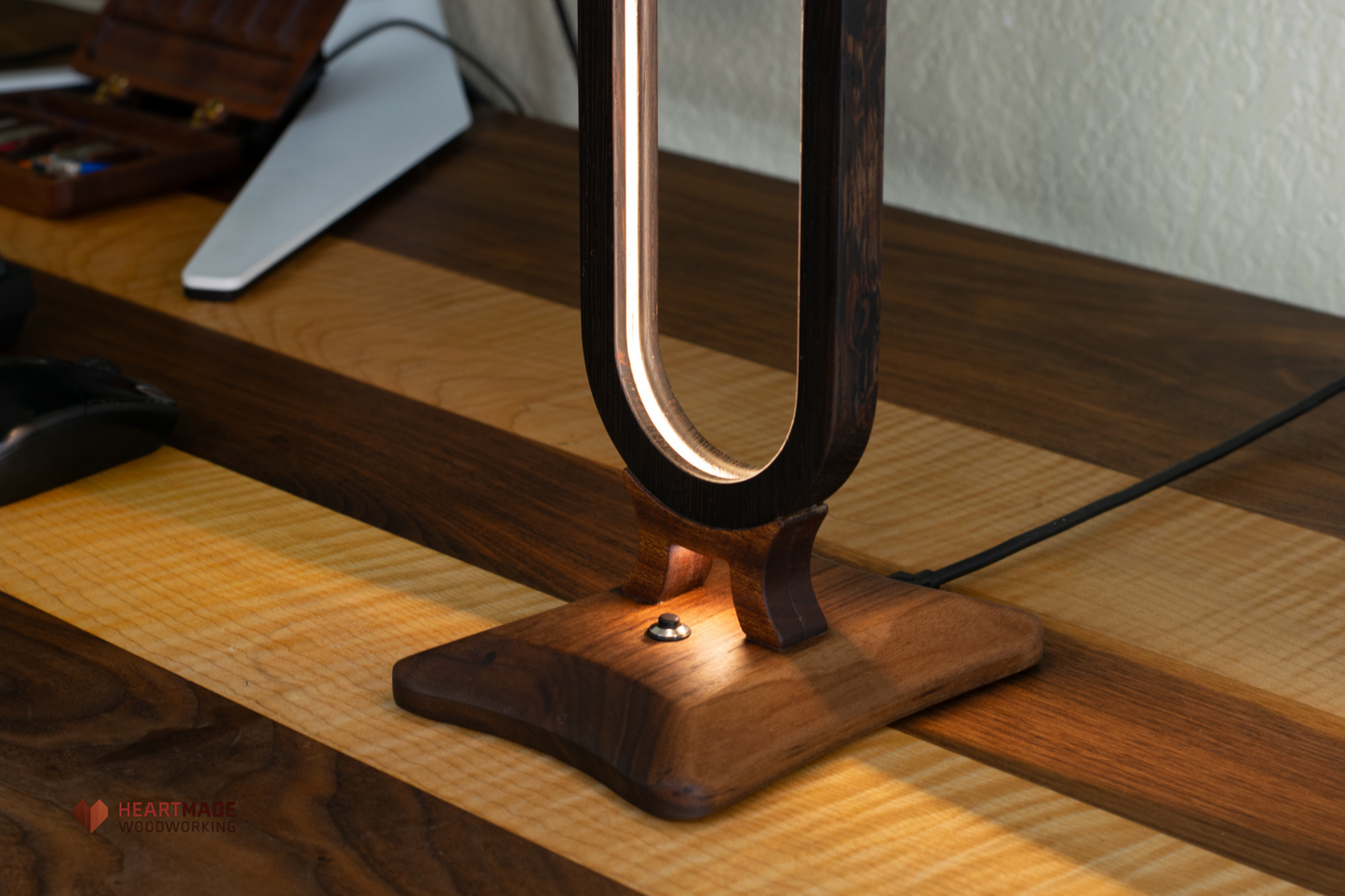 Custom Wood Desk Lamp - USB-C Powered - Walnut - Mahogany - Wenge
