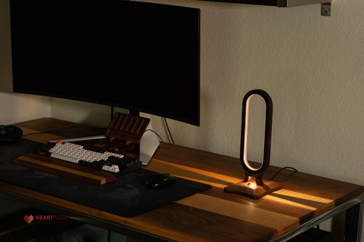 Custom Wood Desk Lamp - USB-C Powered - Walnut - Mahogany - Wenge